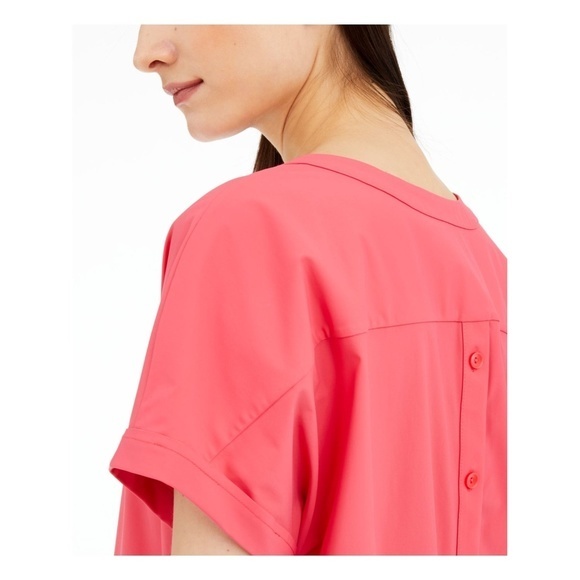 NWT ALFANI Short Sleeve V Neck Hi-Lo Top - Picture 2 of 3